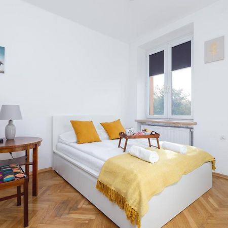 Old Town Apartments Basztowa By Renters Cracovia Esterno foto