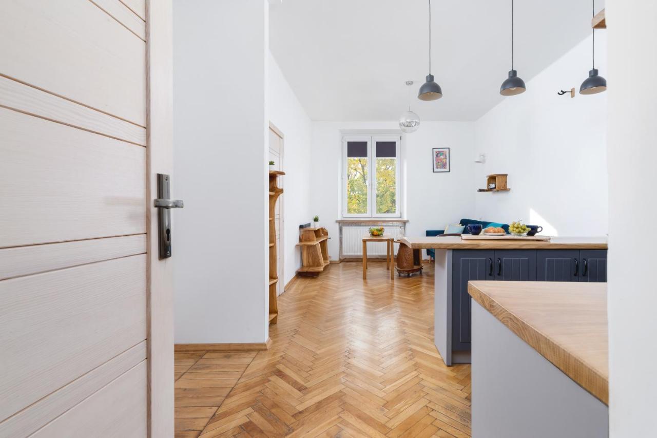 Old Town Apartments Basztowa By Renters Cracovia Esterno foto